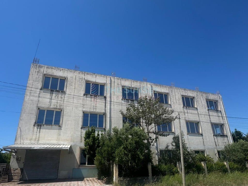 NDËRTESË BIZNESI PER SHITJE 3-KATËSHE ME PROJEKT TEKNIK PËR 4 KATE – SHËN AVLASH, DURRËS
