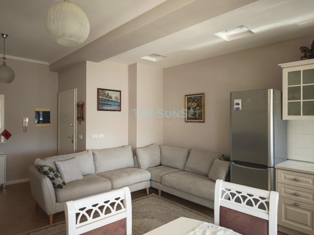 Apartament 2+1 për qira pranë Square 21! 2
