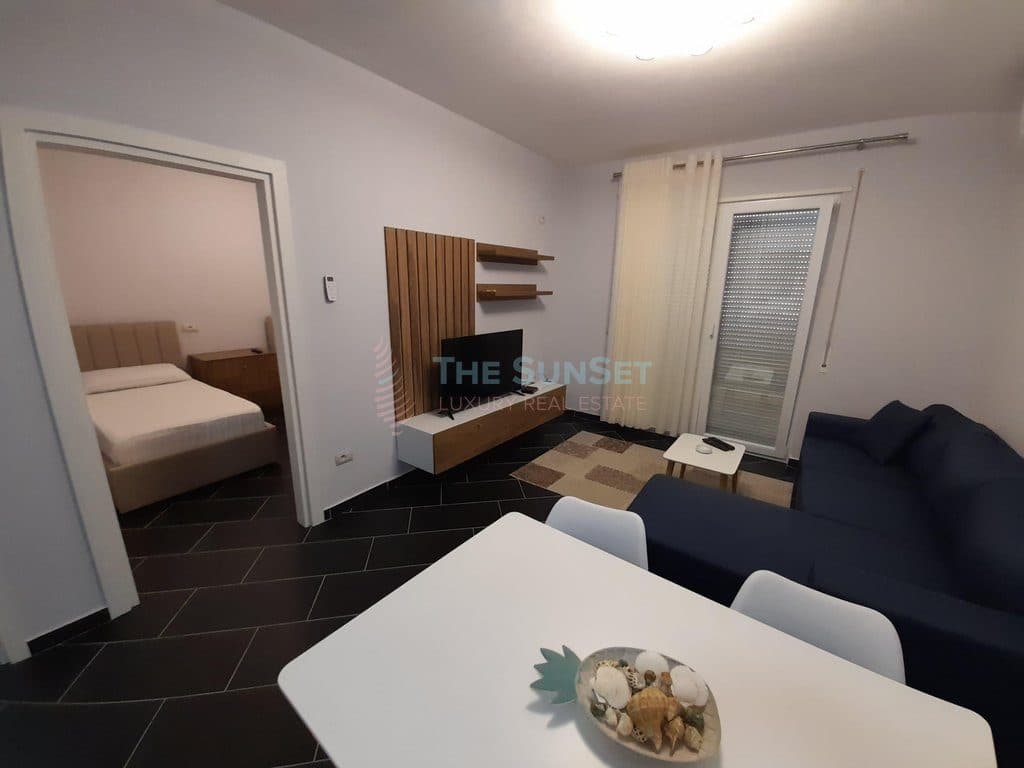 Apartament 1+1 për shitje në zonën e Shkëmbit të Kavajës 2