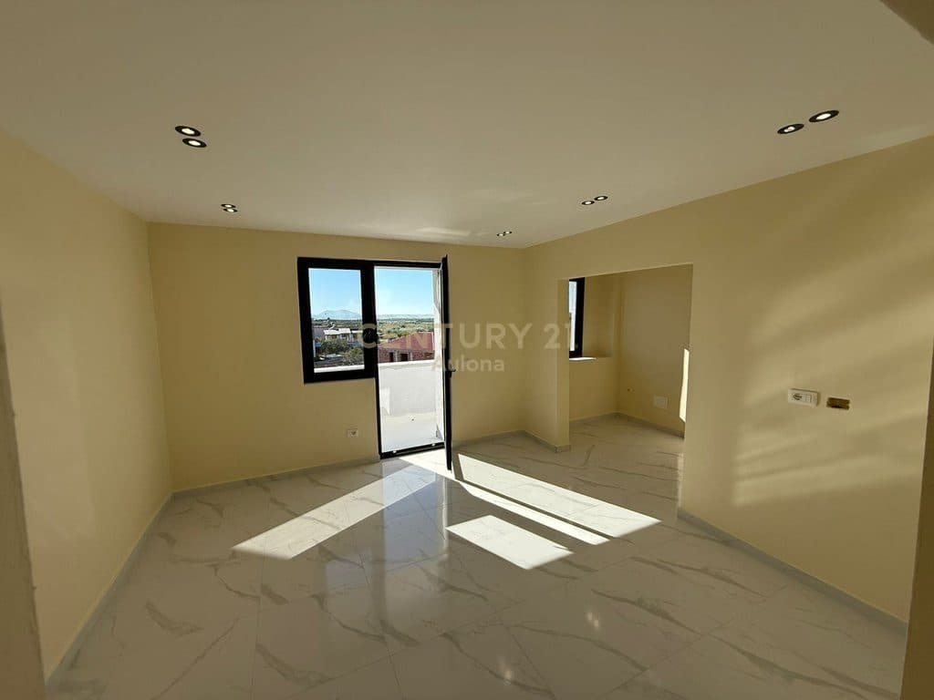 1+1 APARTMENT FOR SALE IN NOVOSEL 4