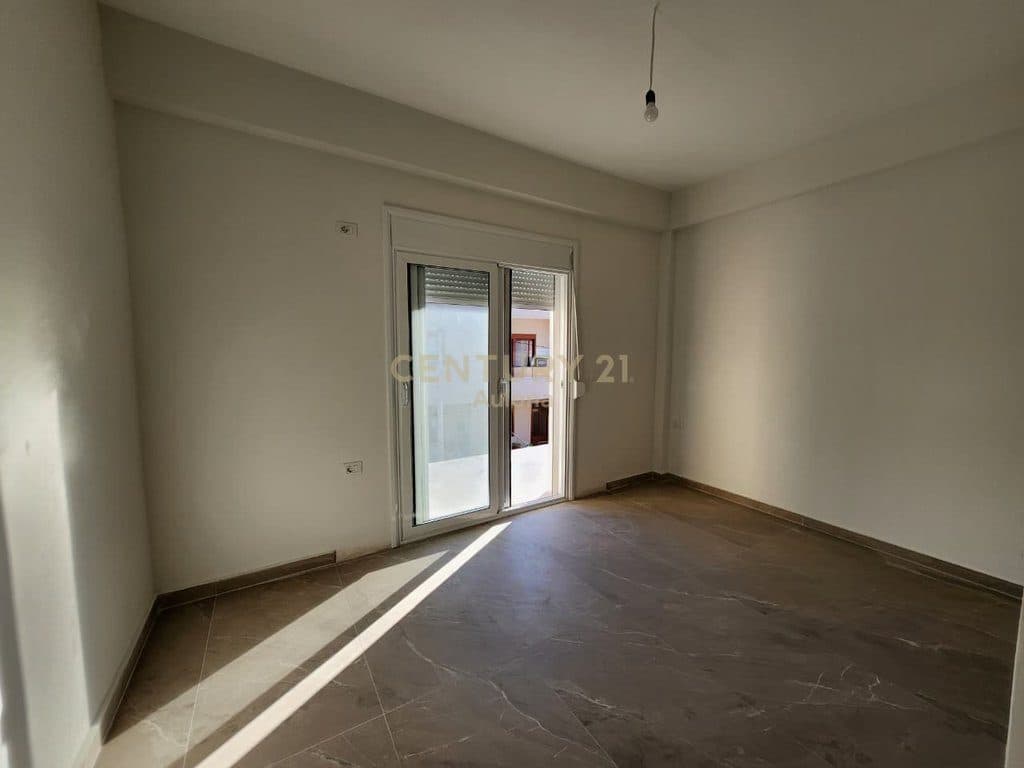Prone Private for Investment at Lungomare 1 4