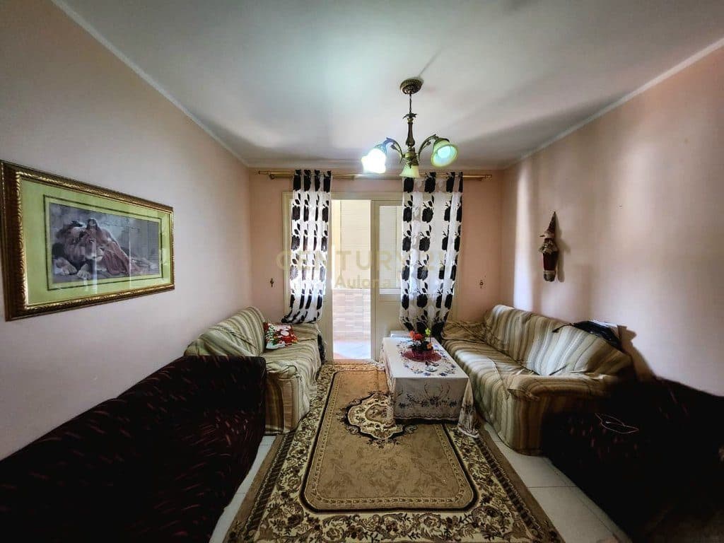 Apartament 2+1 në Shitje pranë Qendrës së Vlorës 4