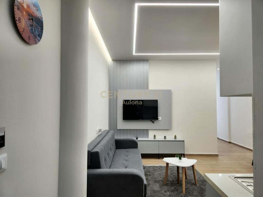 4 TYPE 1+1 APARTMENTS FOR RENT IN VLORA! 2