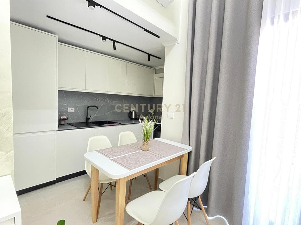 JEPET DUPLEX ME QIRA NE CENTRALE 4
