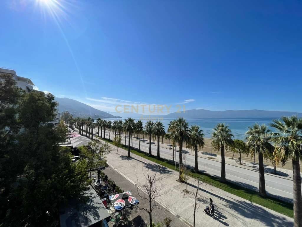 Apartament 2+2 Me Qira në Lungomare, Vlorë - 800€ | 110 m² 3