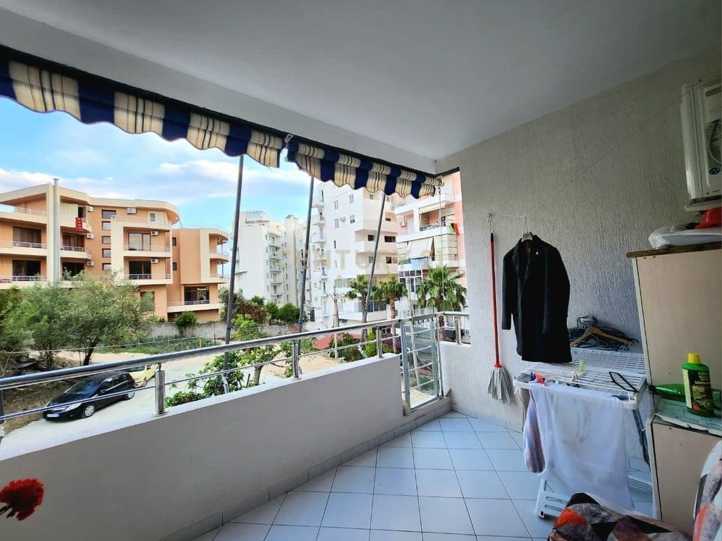 APARTMENT 2+1 FOR SALE ON THE LUNGOMARE PROMENADE 1 3