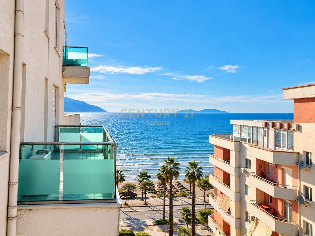 Apartament 2+1 me Qira në C-Front, Lungomare 1