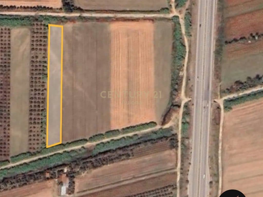 Land for Sale near Vlorë-Fier Highway