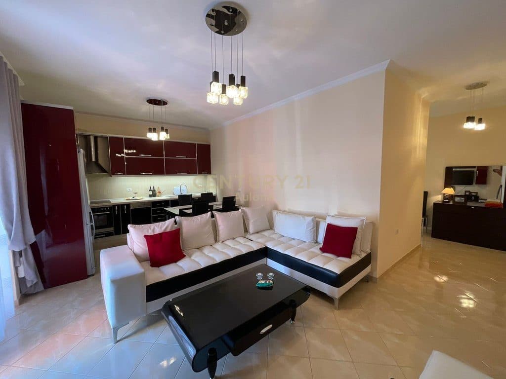 APARTMENT 2+1 FOR RENT VLORE 3