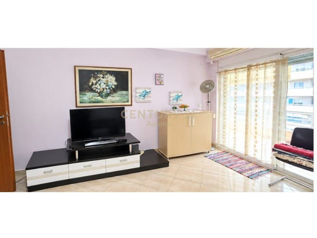 JEPET ME QIRA APARTAMENT 1+1 NË LUNGOMARE – VLORË! 3