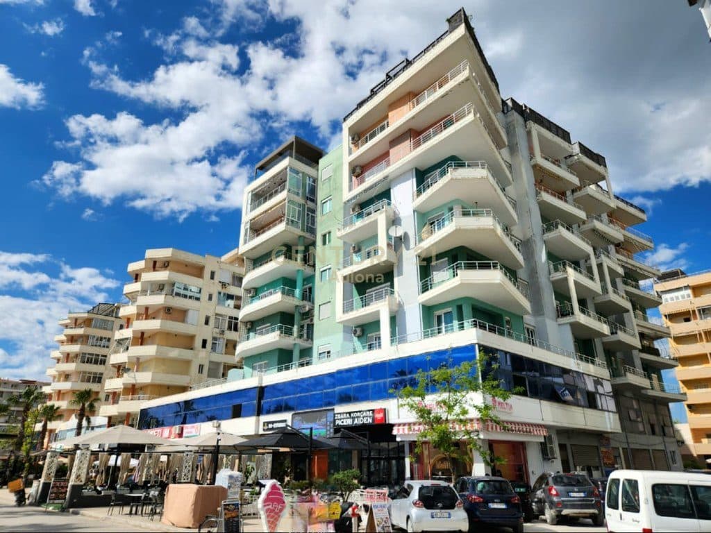 Business Premises for Sale on Lungomare 1, Vlorë – Strategic Location on the Front Line with Sea View