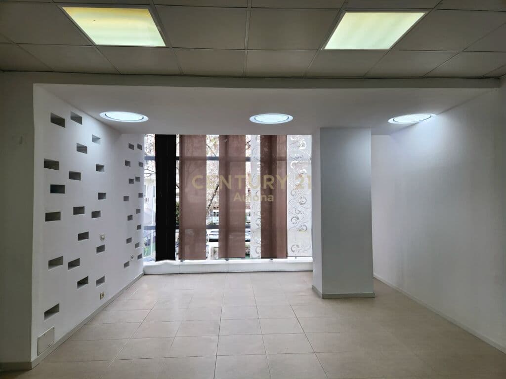 BUSINESS ENVIRONMENT FOR RENT IN VLORA