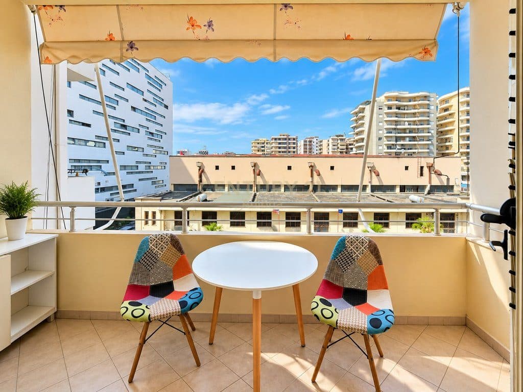 Apartament 2+1 në Qendër, Pranë Lungomare dhe Portit 2