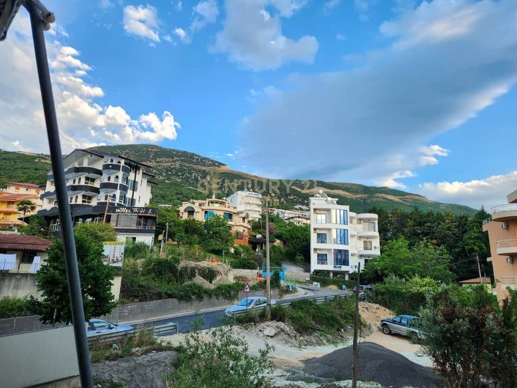 APARTMENT 2+1 FOR SALE ON THE LUNGOMARE PROMENADE 1 4