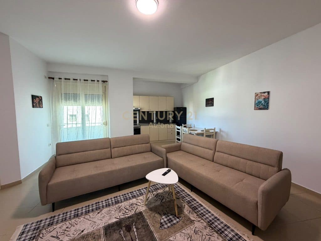 APARTAMENT 2+1+2 PER QERA, NE COLE! PRANE KLINIKES BAKAJ!
