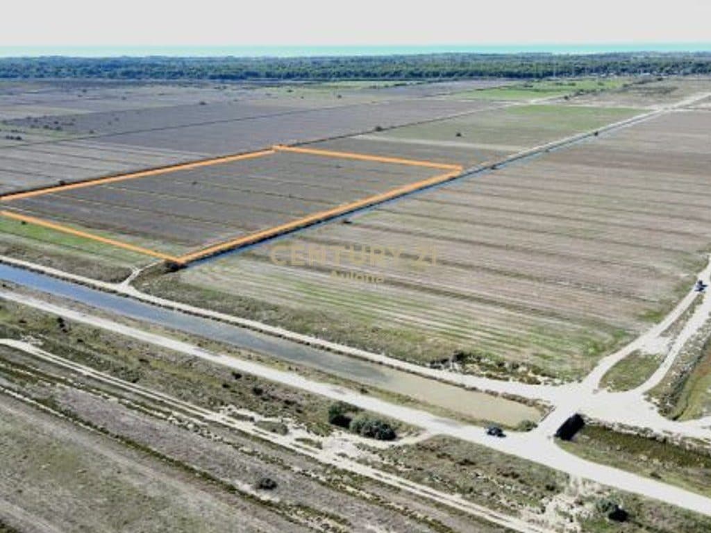 LAND FOR SALE NEAR VLORE AIRPORT