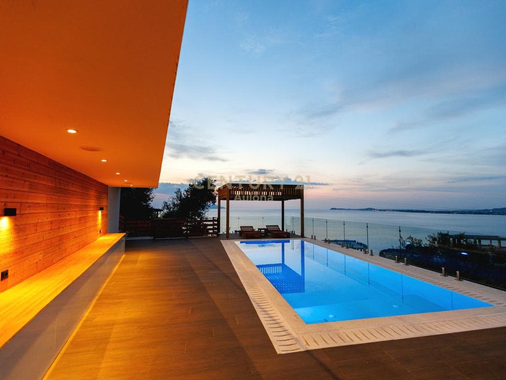 VILLA WITH SEA VIEW FOR SALE IN VLORA! 4