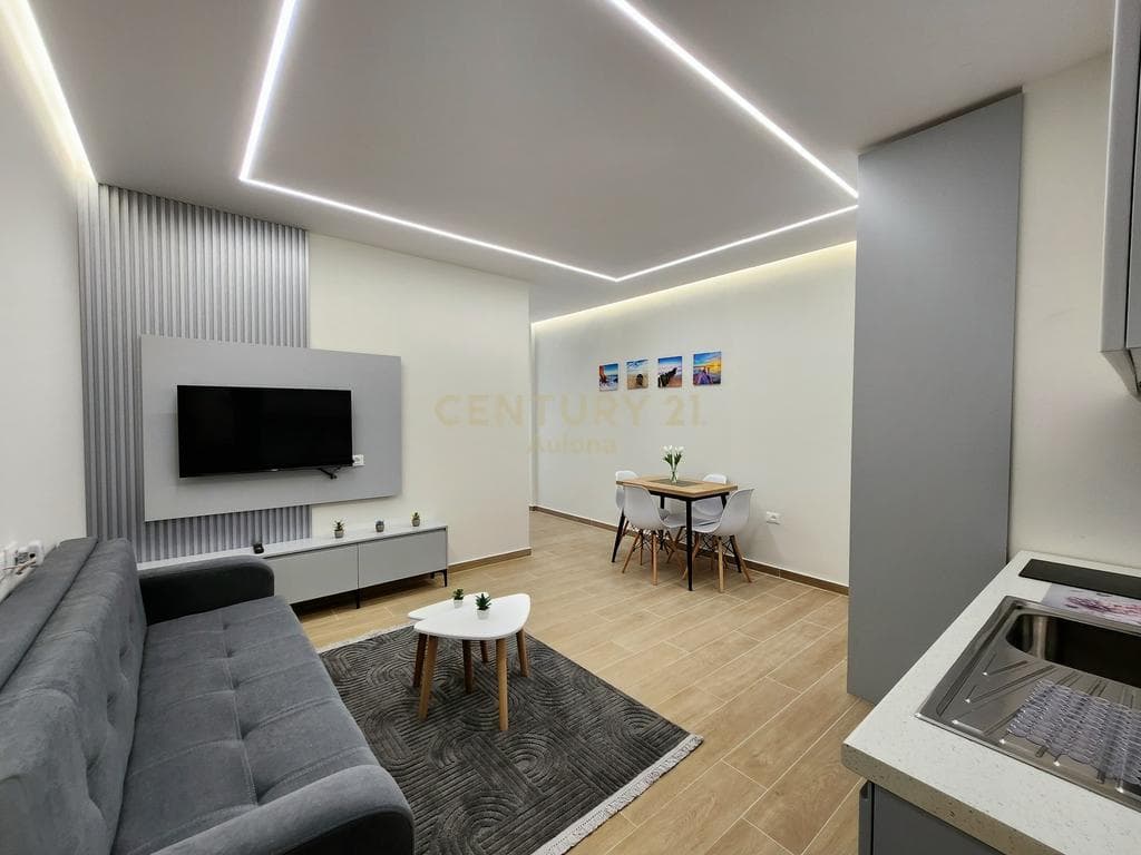 4 TYPE 1+1 APARTMENTS FOR RENT IN VLORA! 3