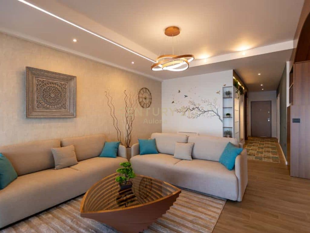 LUXURY APARTMENT WITH TERRACE AND SEA VIEW NEAR LUNGOMARE 1 !