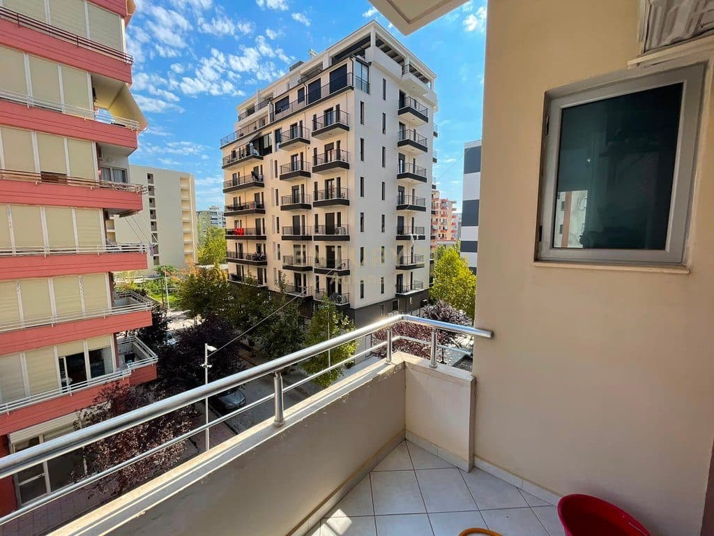 1+1 APARTMENT FOR RENT NEAR THE BOULEVARD 3