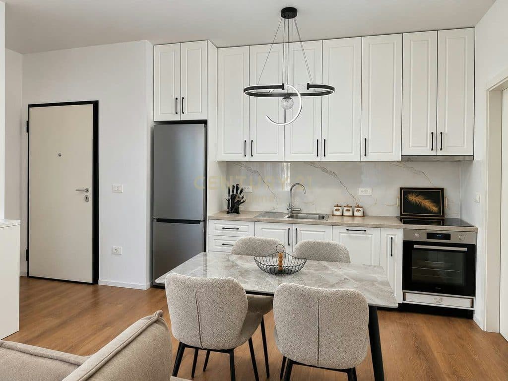 Apartament 1+1 për Shitje pranë Lungomare 1 3