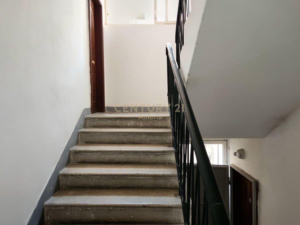 Apartament 2+1 në Shitje pranë Qendrës së Vlorës 3