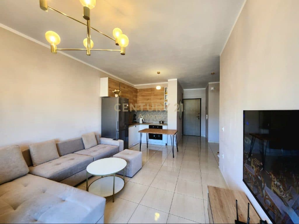 APARTMENT 1+1 FOR SALE NEAR THE CENTER