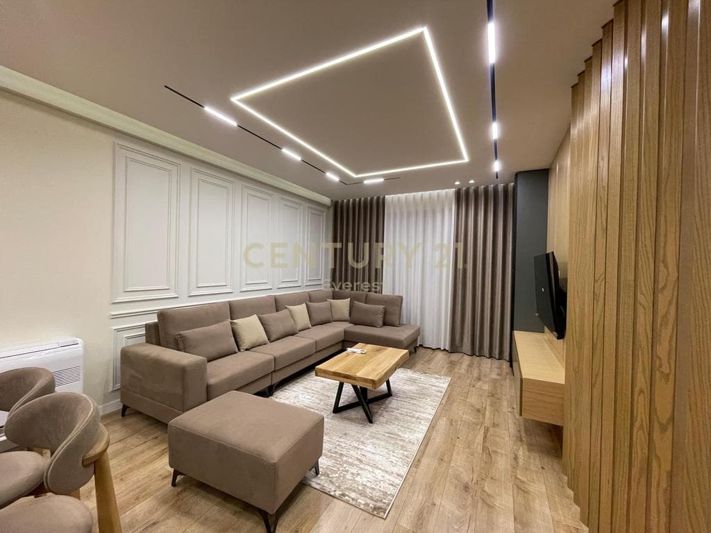 LIQENI I THATË – APARTAMENT 2+1+2 + PARKIM ME QIRA 4