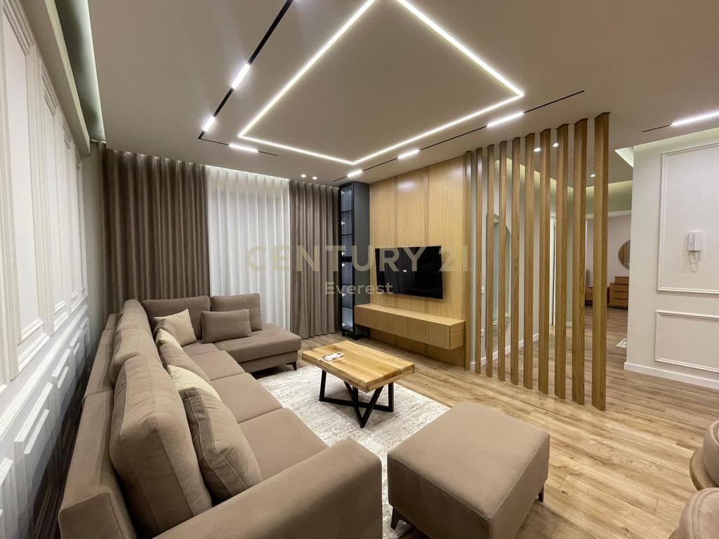 LIQENI I THATË – APARTAMENT 2+1+2 + PARKIM ME QIRA 3