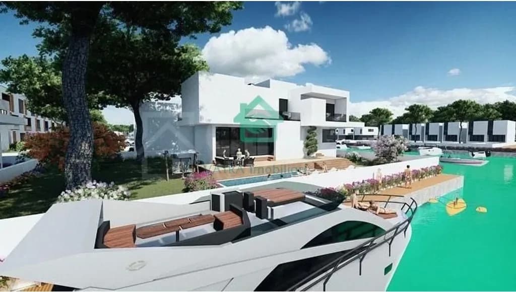 Vilë 4+1 në shitje në Rruga Gjiri i Lalzit, Hamallaj – 155m², 640,000€ 4