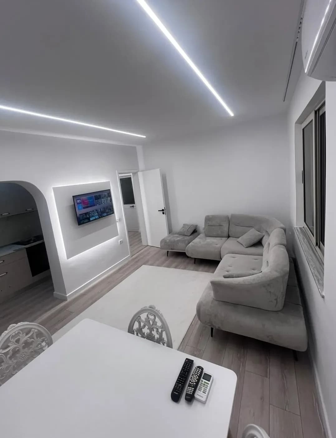 Apartament 3+1 me qera në Rruga Shkolla e Kuqe, Tiranë – 116m², 750€ 2