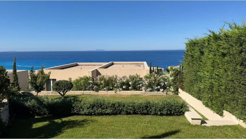Vilë 4+1 në shitje në Palasë, Vlorë – 335m², 899,000€ 2