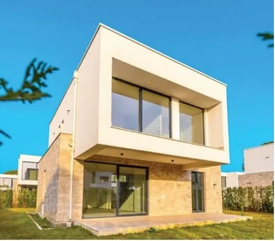 Vilë 4+1 në shitje në Rruga Gjiri i Lalzit, Hamallaj – 155m², 640,000€