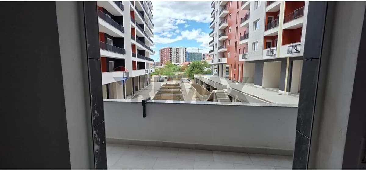 Apartament 2+1 në shitje në Rruga e Paskuqanit, Tiranë – 100m², 1,000€ 4