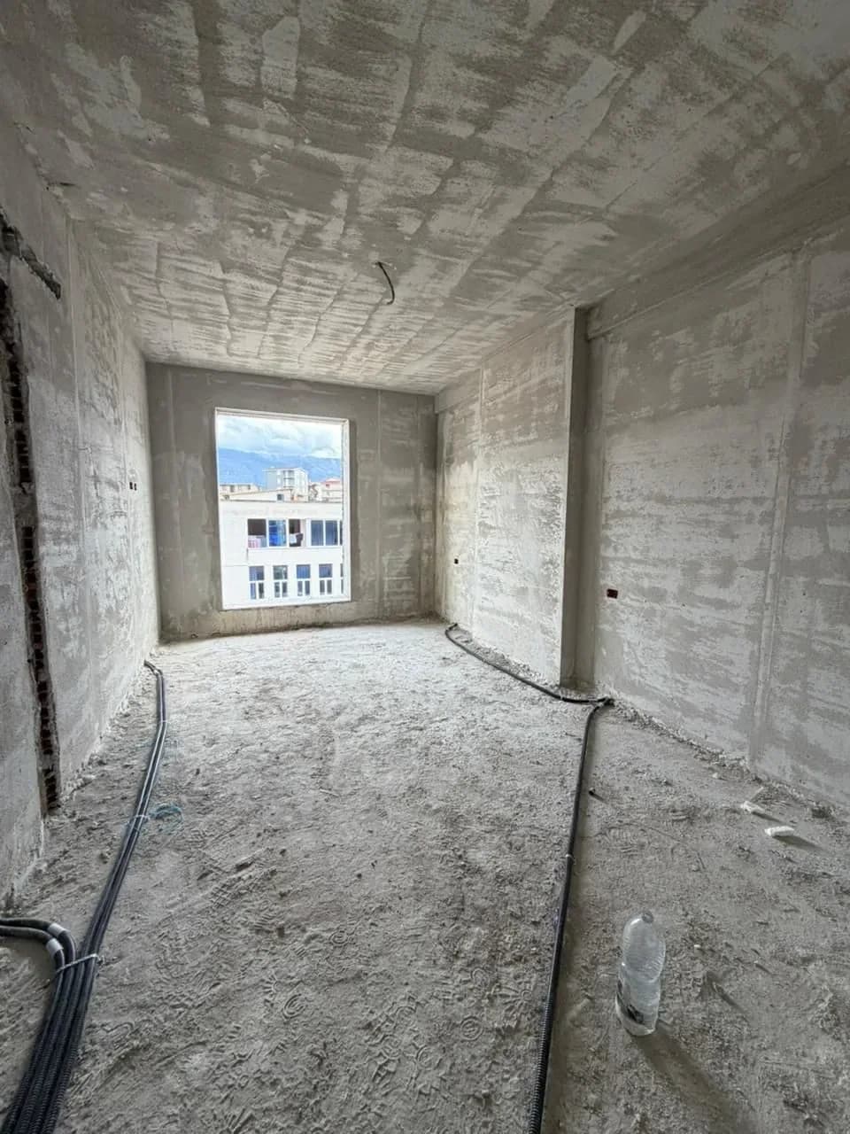 Apartament 2+1 në shitje në Rruga Lidhja e Prizrenit, Tiranë – 100m², 110,000€
