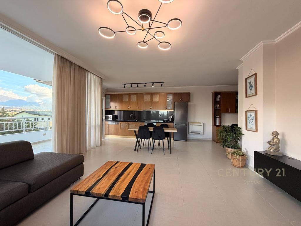SHITET APARTAMENT LUKSOZ 2+1+2+2 Poste Parkimi | PAMJE NGA LIQENI ARTIFICIAL 3