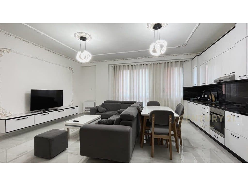 Jepet me qira apartament 2+1 pranë Uzinës Dinamo! 2
