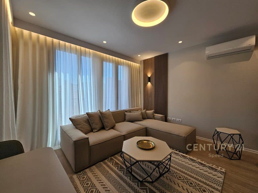 Ofrojme apartament 1+1 dhe post post parkimi per qira tek Rruga Barrikadave ! 2