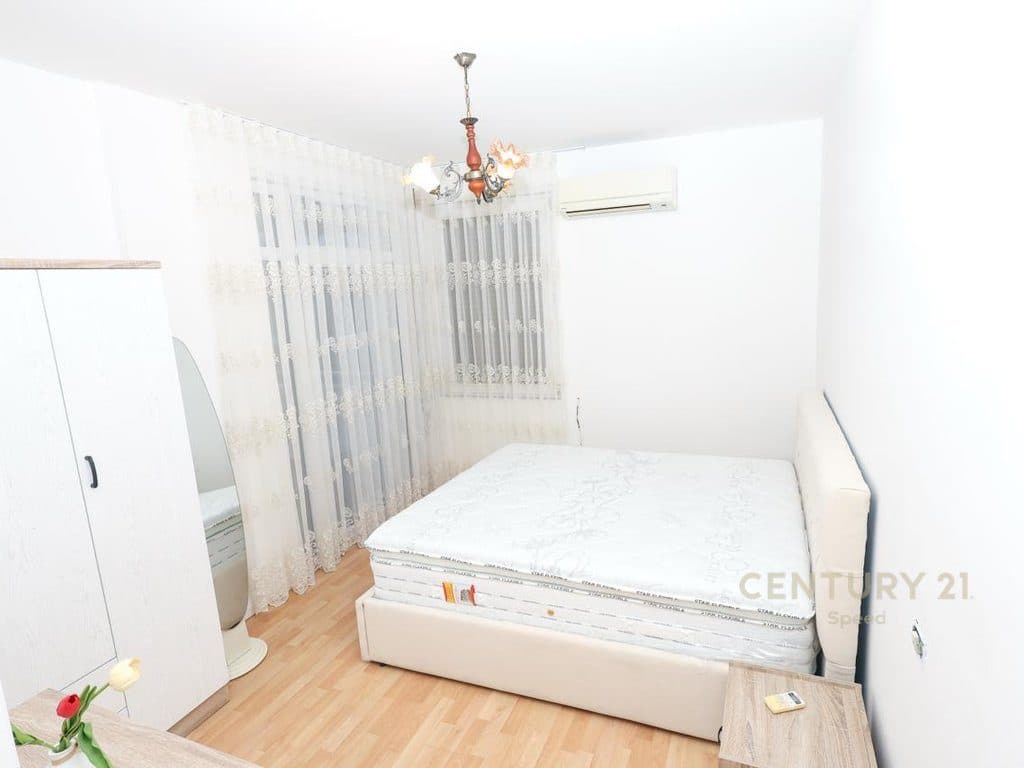 Apartament 2+1 me Qira tek Kopshti Botanik Zoologjik! 3