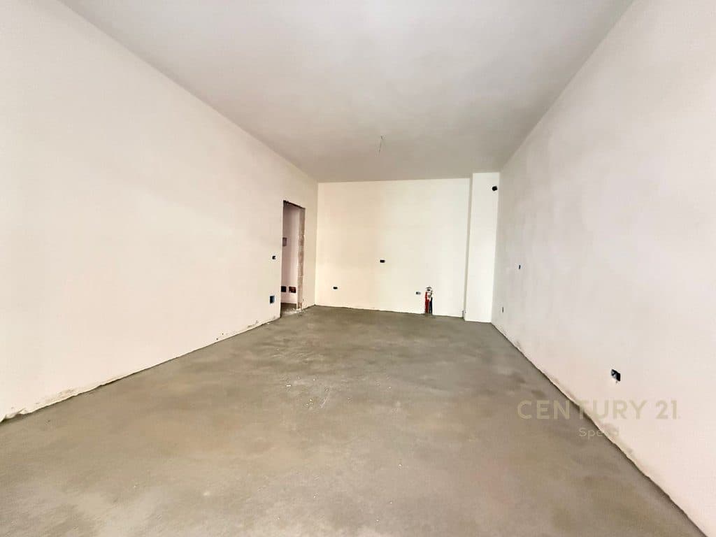Shitet apartament 1+1 në Space City Building Complex, Paskuqan, pranë Bulevardit të Ri! 2