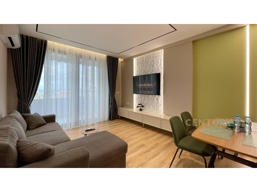 SHITET APARTAMENT 2+1 ME PAMJE NGA DETI I RIKONCEPTUAR NE 2 APARTAMENTE