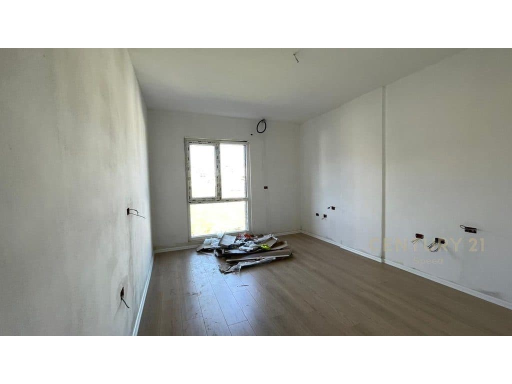 Shitet apartament 2+1 në zonën e Paskuqanit!