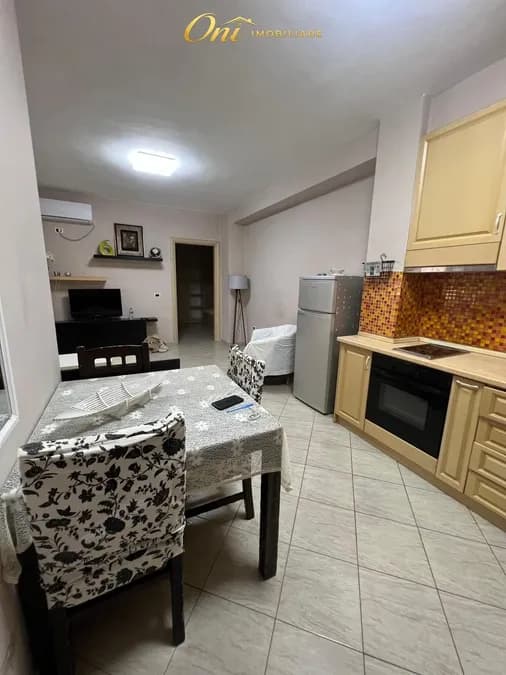 Apartment to rent Wilson Square (Tirana - city)