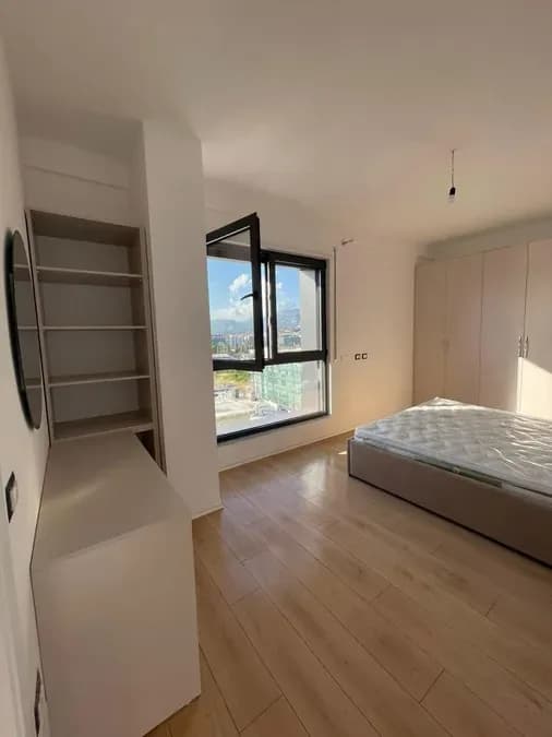 JEPET APARTAMENT ME QERA,RRUGA JORDAN MISJA