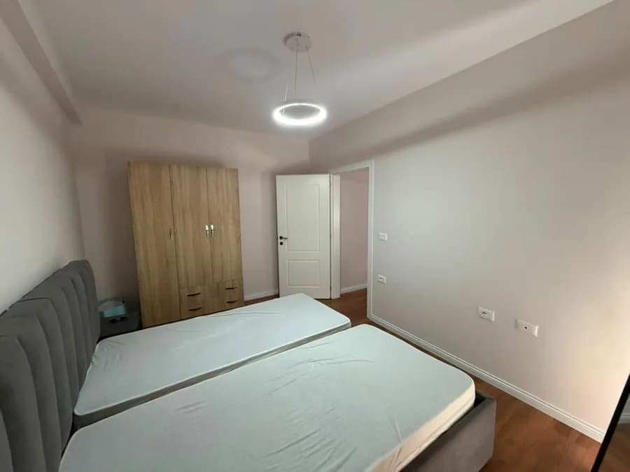 Apartment to rent Center (Tirana - city) 3