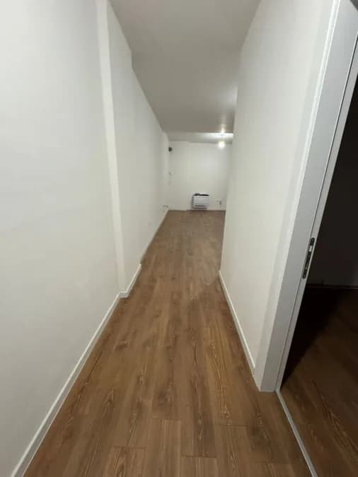 Office to rent Myslym Shyri Str. (Tirana - city) 2