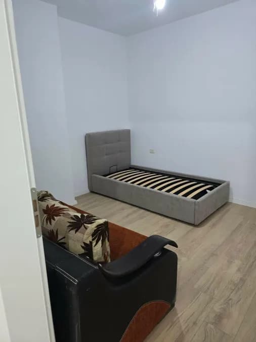Apartment to rent 5 Maji Str. - Siri Kodra - Durresi Restaurant (Tirana - city) 3