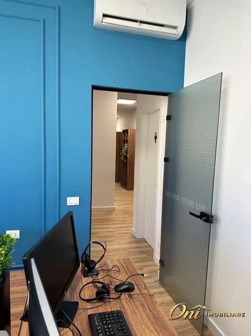 Office to rent Astiri - Unaza e Re (Tirana - city) 4