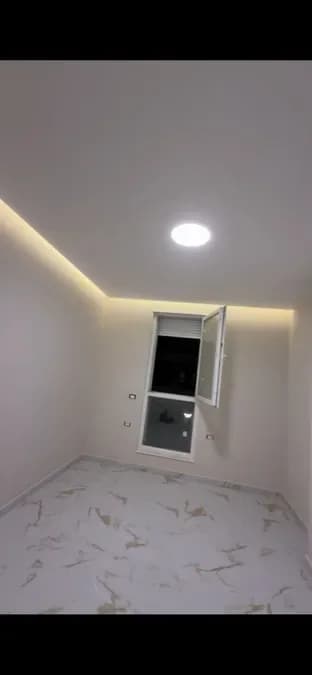 Zyrë për qira Tiranë - qyteti