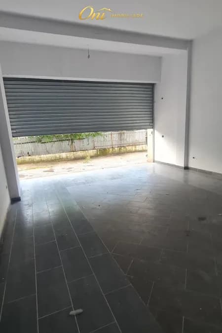 Store to rent Astiri - Unaza e Re (Tirana - city) 2